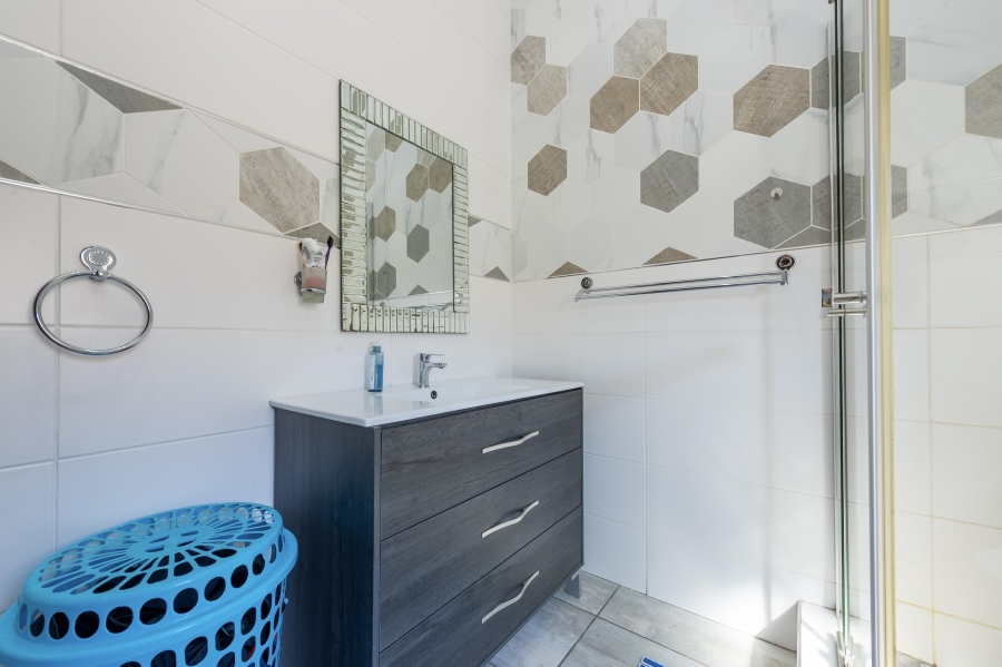 3 Bedroom Property for Sale in Geelhoutpark North West